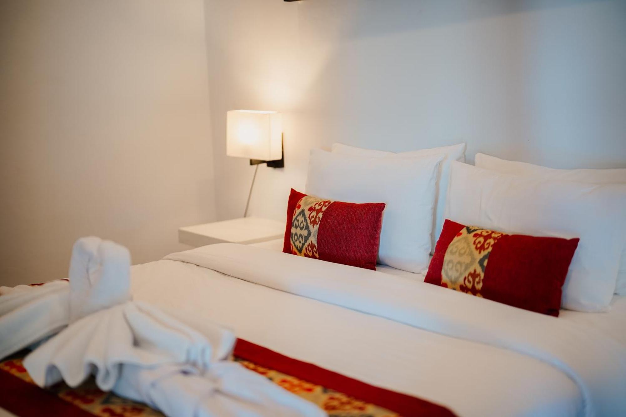 Pondok Yogi Guest House Canggu Exterior photo